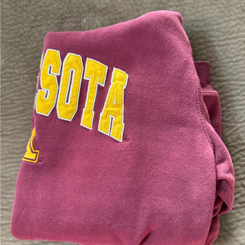 Sweatshirt - Picture 2 of 2